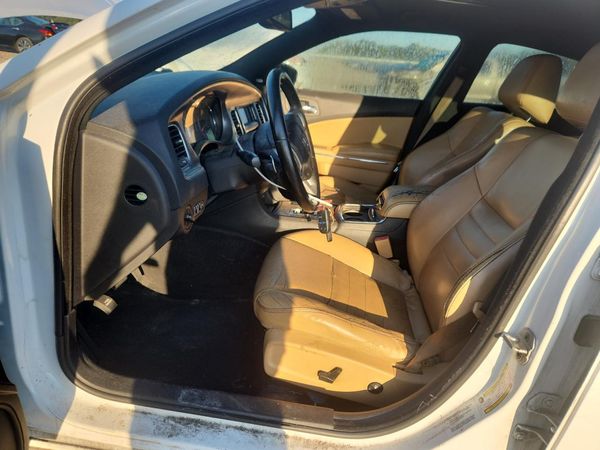 2012 DODGE CHARGER SXT — DENT