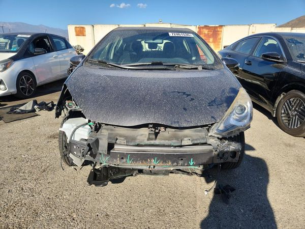 2015 TOYOTA PRIUS — DIRF