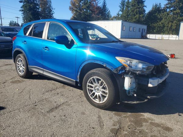 2014 MAZDA CX-5 Touring/GS — Passenger 3/4