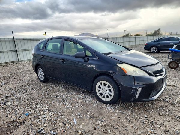 2012 TOYOTA PRIUS — Passenger 3/4