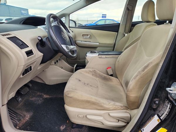 2012 TOYOTA PRIUS — DENT