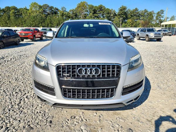 2013 AUDI Q7 Premium Plus — DIRF