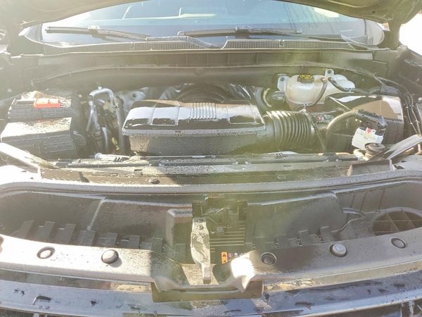 2023 CHEVROLET TAHOE LT — Engine bay