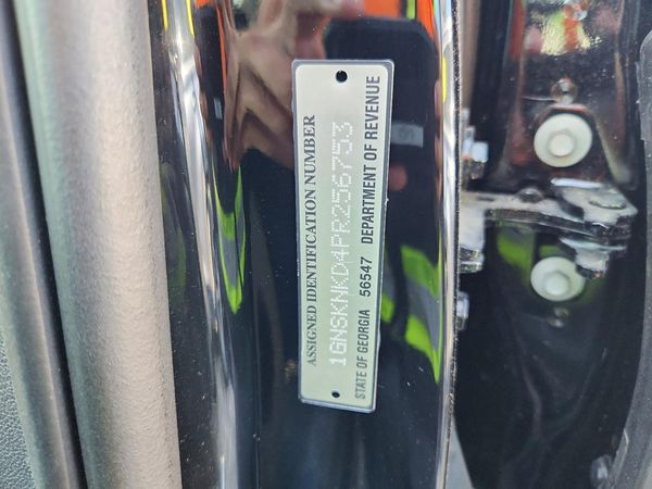 2023 CHEVROLET TAHOE LT — VINS