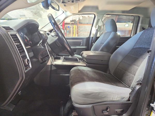 2013 RAM 2500 SLT — DENT