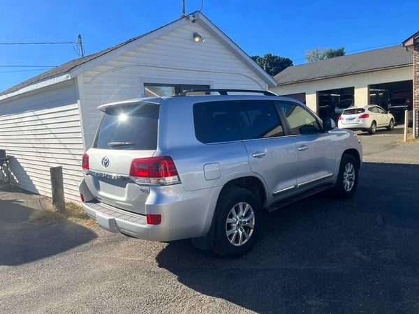 2018 TOYOTA LAND CRUISER VX-R