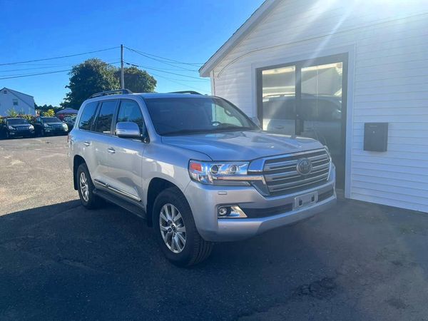 2018 TOYOTA LAND CRUISER VX-R