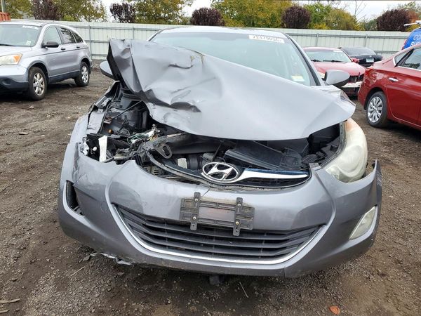 2012 HYUNDAI ELANTRA GLS(Middle grade) — DIRF