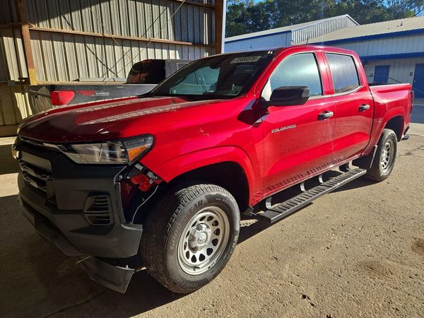 2024 CHEVROLET COLORADO Work Truck — Front 3/4