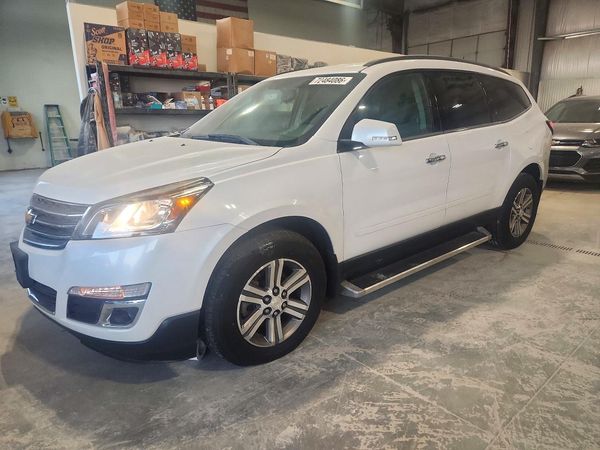 2016 CHEVROLET TRAVERSE 1LT — Front 3/4