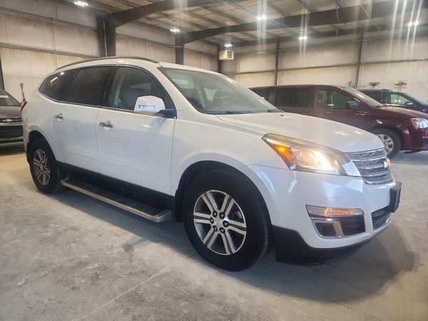 2016 CHEVROLET TRAVERSE 1LT — Passenger 3/4