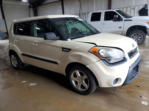 2012 KIA SOUL GL — Passenger 3/4