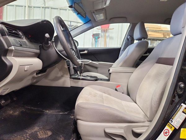 2013 TOYOTA CAMRY — DENT
