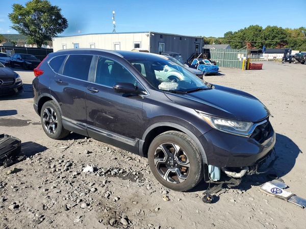 2018 HONDA CRV TOURING — Passenger 3/4