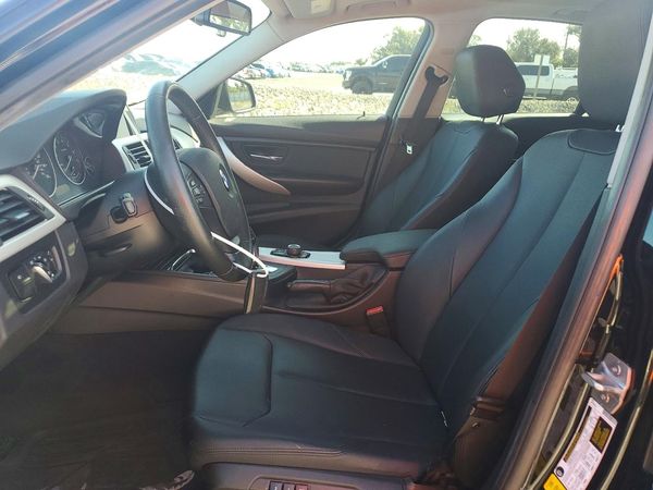 2016 BMW 320 SA — DENT
