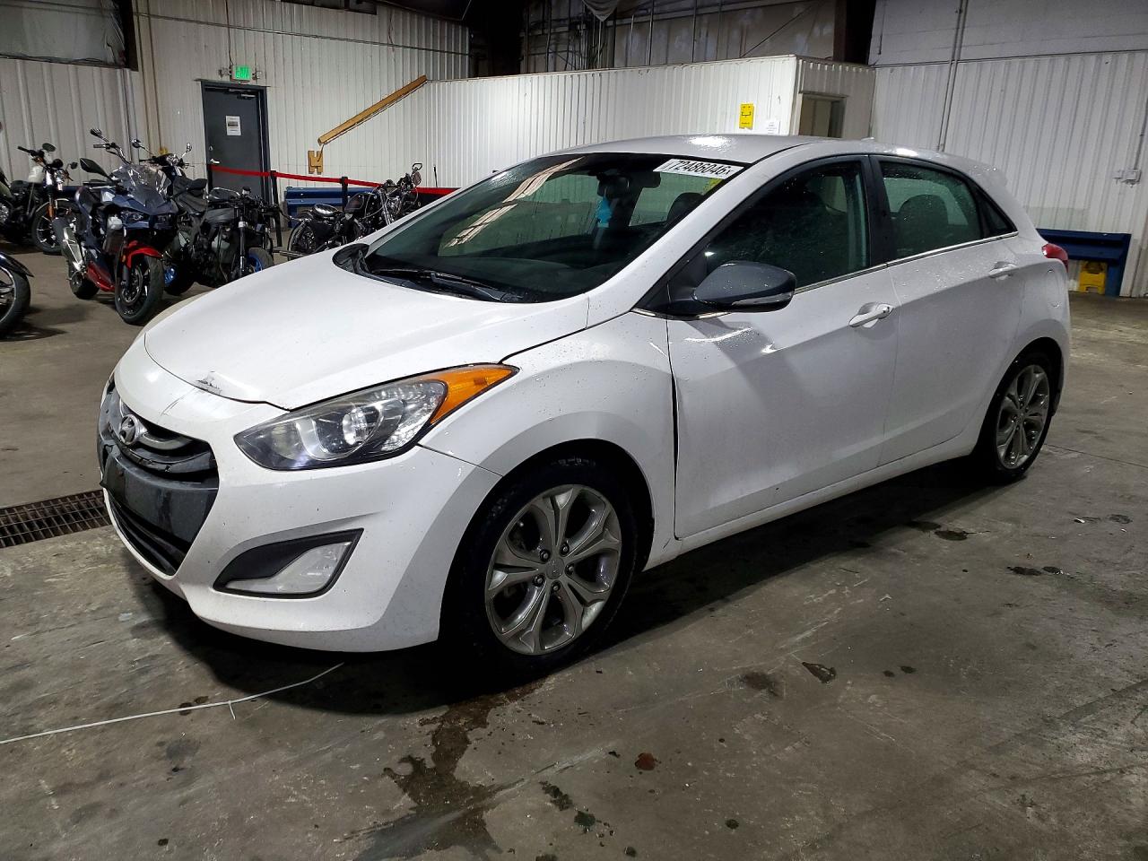 2014 HYUNDAI ELANTRA STD, Style, Tech — Front 3/4