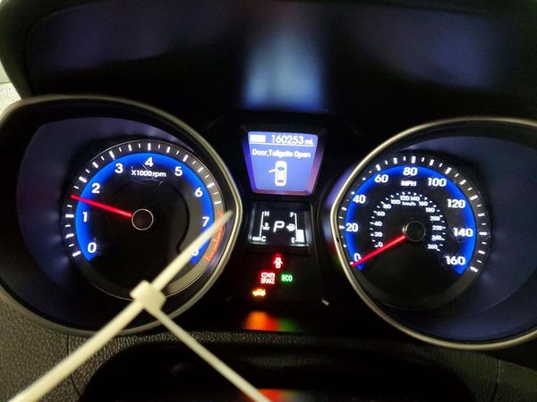 2014 HYUNDAI ELANTRA STD, Style, Tech — ODOM