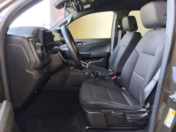 2024 CHEVROLET COLORADO Work Truck — DENT
