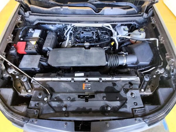 2024 CHEVROLET COLORADO Work Truck — Engine bay