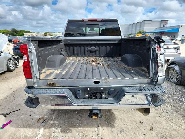 2025 CHEVROLET SILVERADO — DIRR