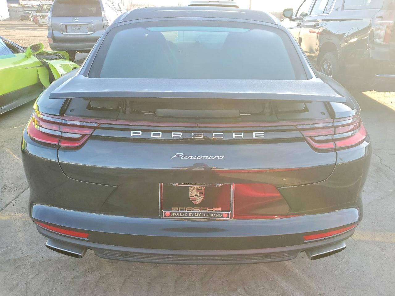 2017 PORSCHE PANAMERA Base (2WD), 4 (4WD)