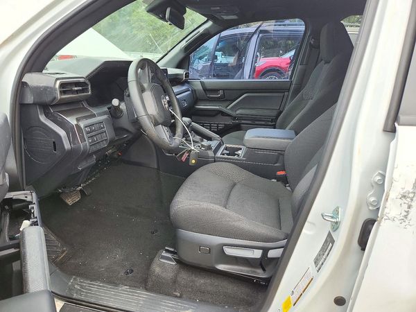2026 TOYOTA 4RUNNER — DENT