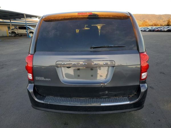 2019 DODGE GRAND CARAVAN SE