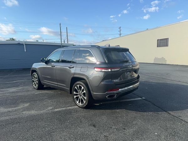 2022 JEEP GRAND CHEROKEE