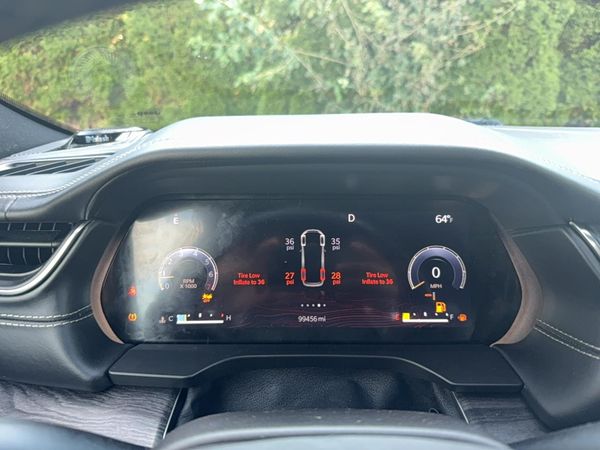 2022 JEEP GRAND CHEROKEE