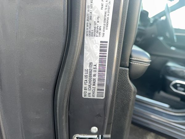2022 JEEP GRAND CHEROKEE