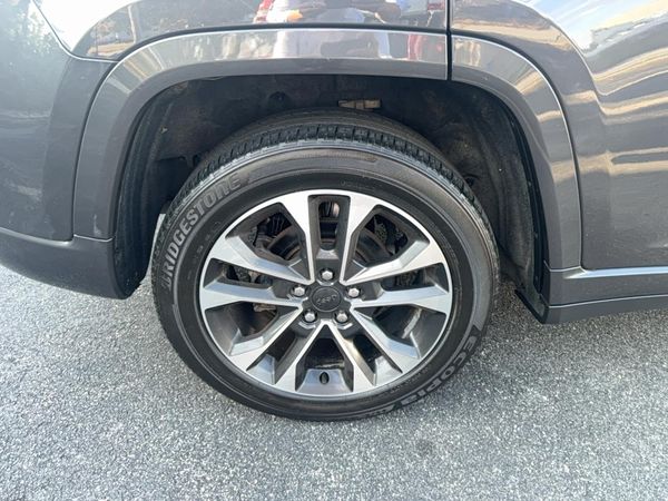 2022 JEEP GRAND CHEROKEE