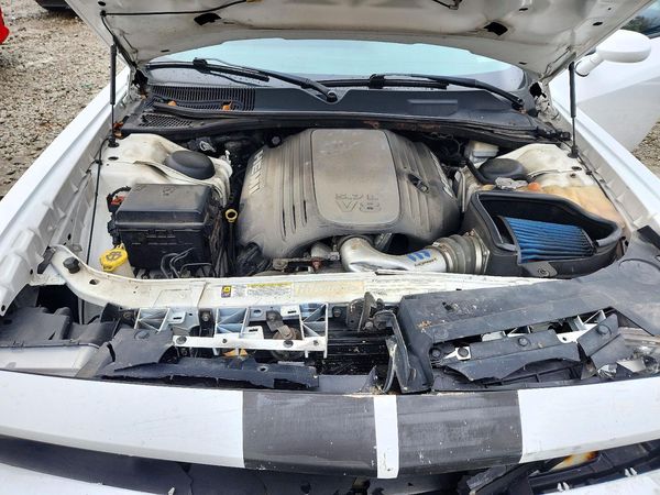 2012 DODGE CHALLENGER R/T — Engine bay