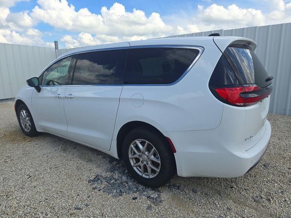 2026 CHRYSLER PACIFICA Select — DSRA