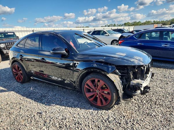 2023 AUDI SQ5 quattro Premium Plus — Passenger 3/4