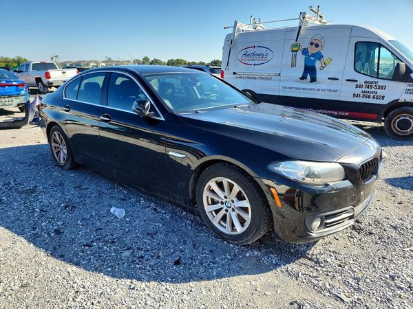 2015 BMW 5 SERIES — Passenger 3/4