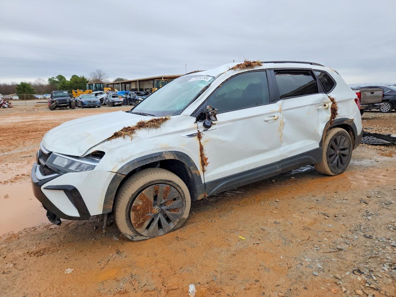 2022 VOLKSWAGEN TAOS