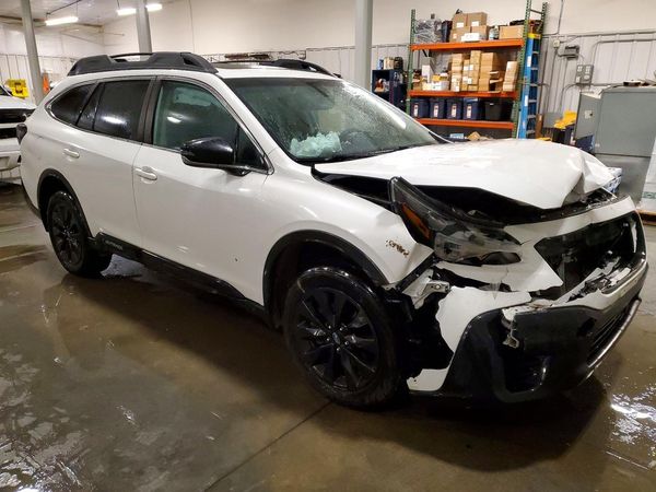 2020 SUBARU OUTBACK Onyx Edition+M/R+NAVI — Passenger 3/4