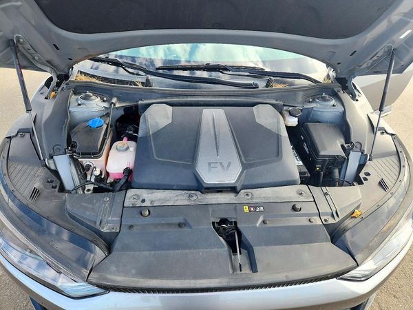 2023 KIA EV6 — Engine bay