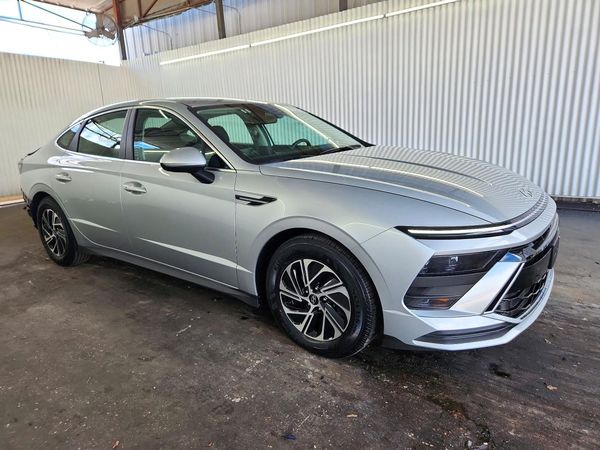 2026 HYUNDAI SONATA Blue — Passenger 3/4