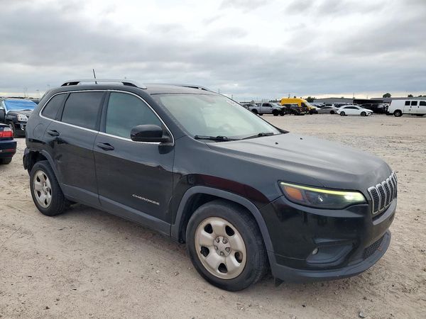 2019 JEEP CHEROKEE — Passenger 3/4