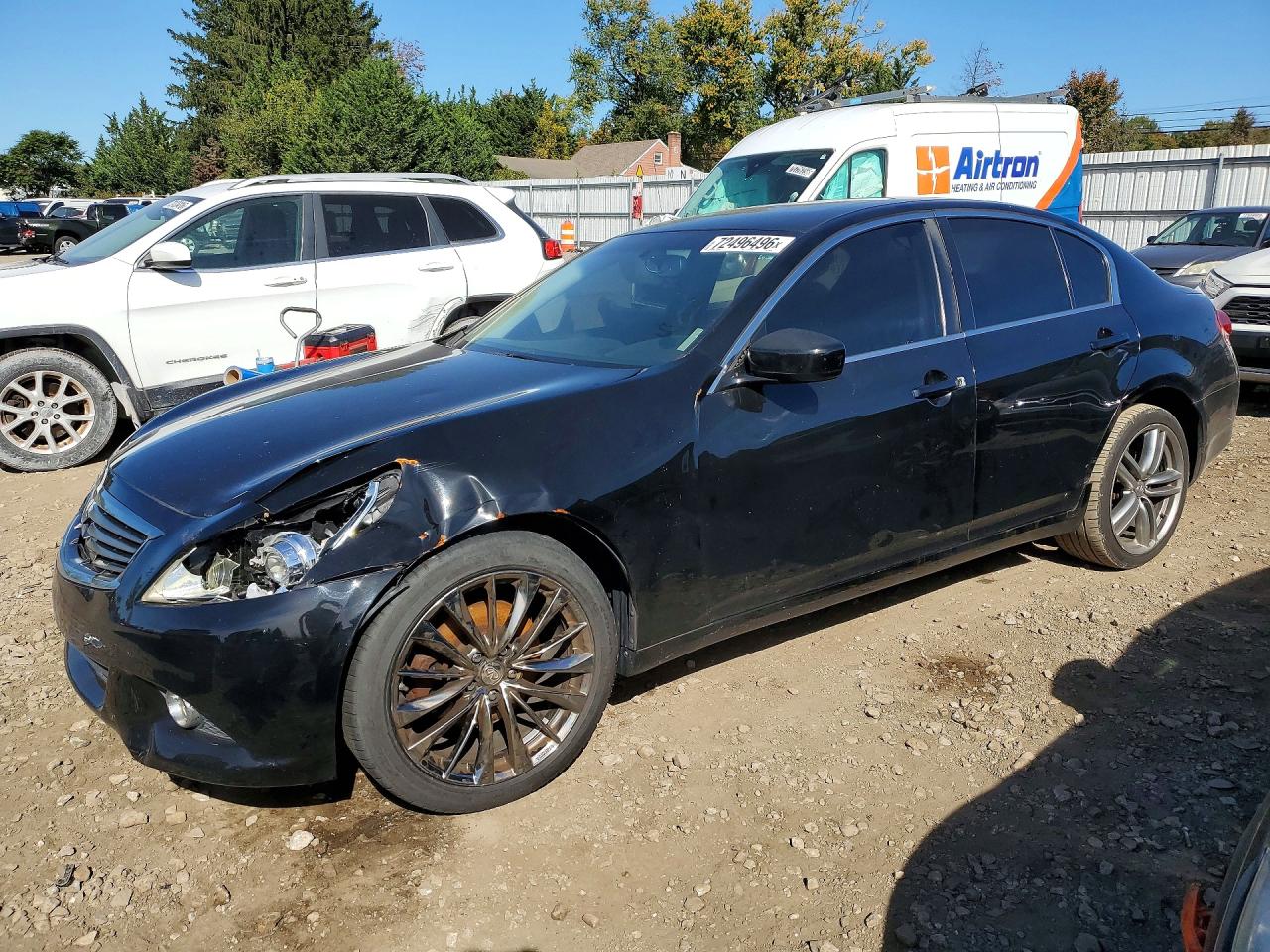 2012 INFINITI G25 — Front 3/4