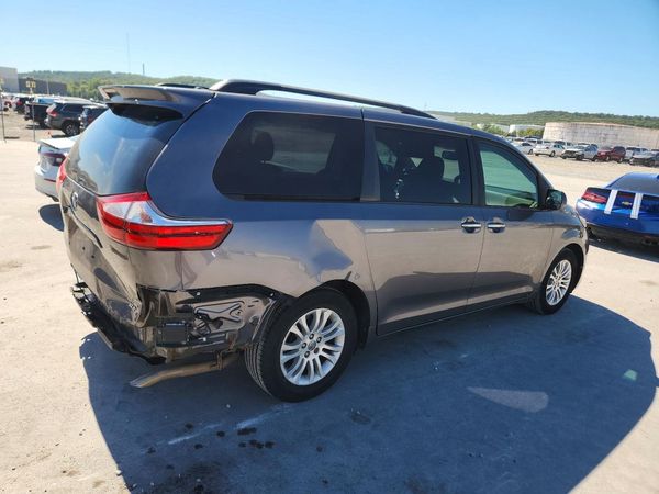 2015 TOYOTA SIENNA — PSRA