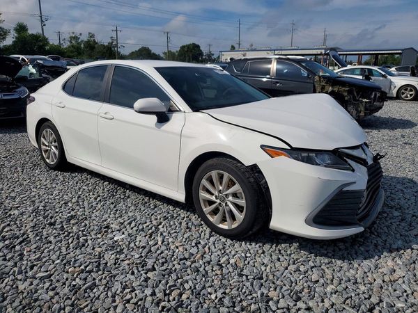2023 TOYOTA CAMRY LE — Passenger 3/4