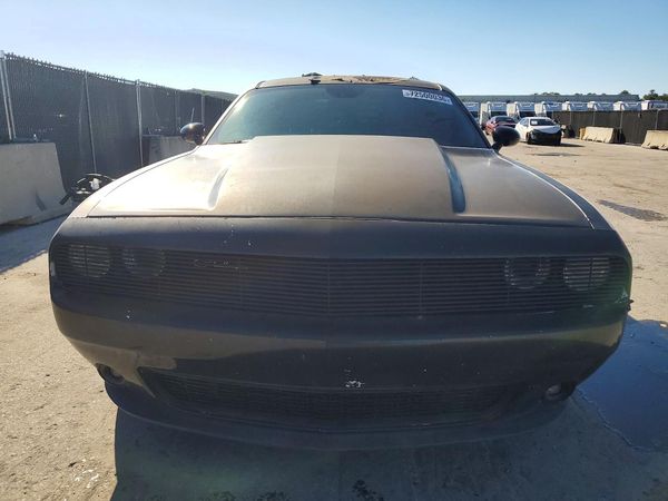 2016 DODGE CHALLENGER SXT Plus — DIRF