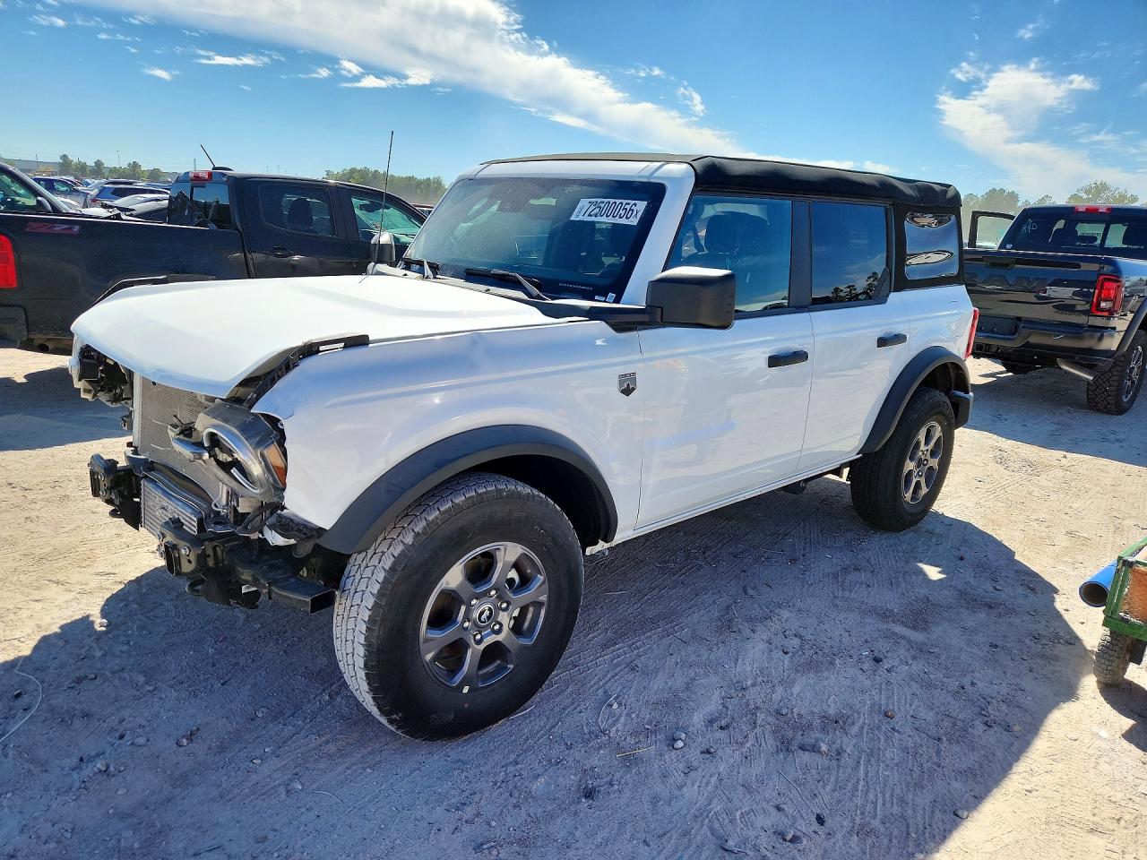 2026 FORD BRONCO Big Bend — Front 3/4