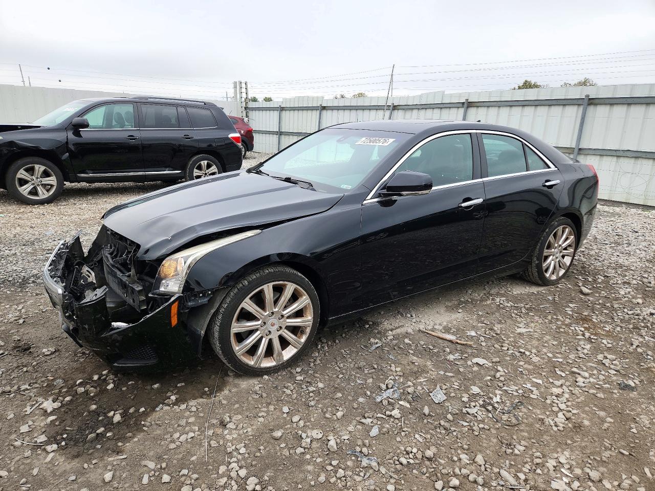 2013 CADILLAC ATS Luxury — Front 3/4