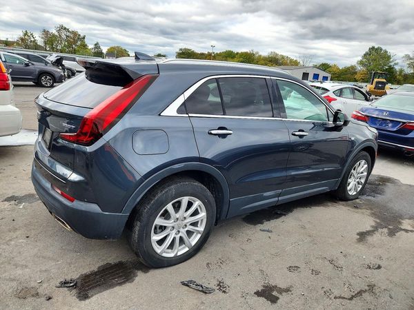 2021 CADILLAC XT4 Luxury — PSRA