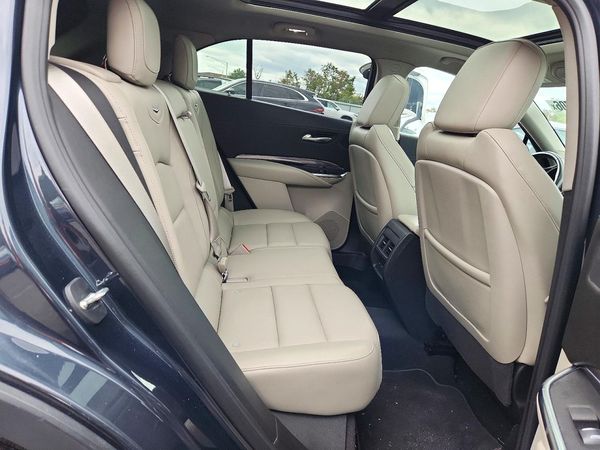 2021 CADILLAC XT4 Luxury — PSRS