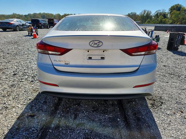 2018 HYUNDAI ELANTRA SE — DIRR