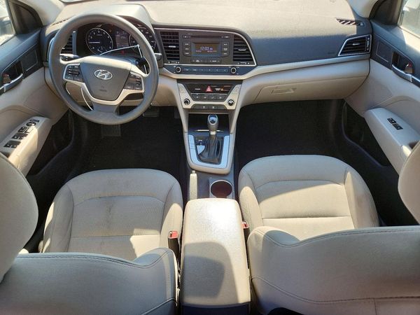 2018 HYUNDAI ELANTRA SE — CKPT
